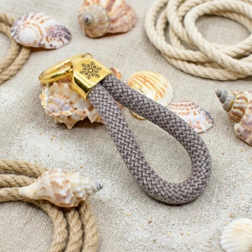 Gold Brown - Elegant Nautical-Style Keyring