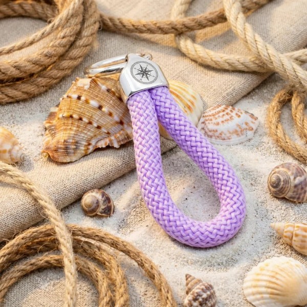 Lila – Maritimer Schlüsselanhänger in Silber